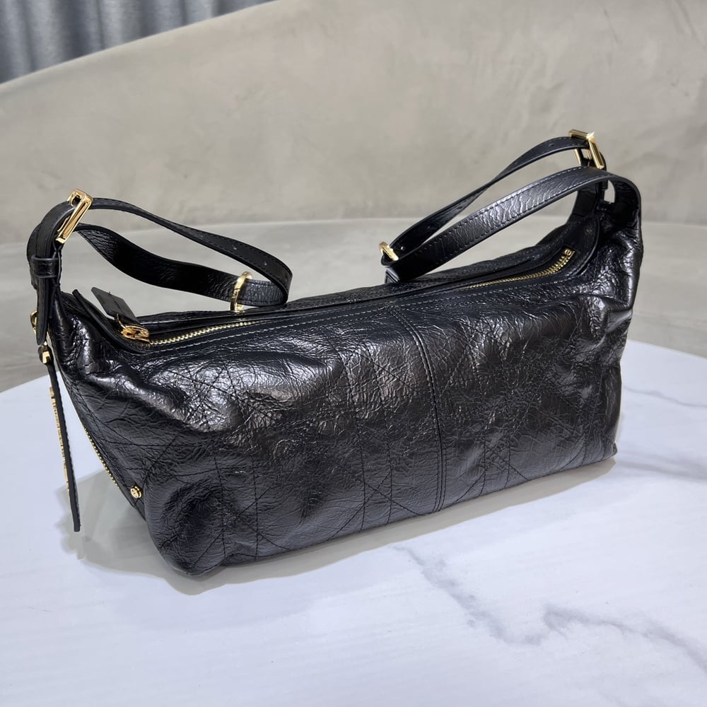 D10r Medium D-Journey Bag in Crinkled Calfskin(HIGH-END GRADE)