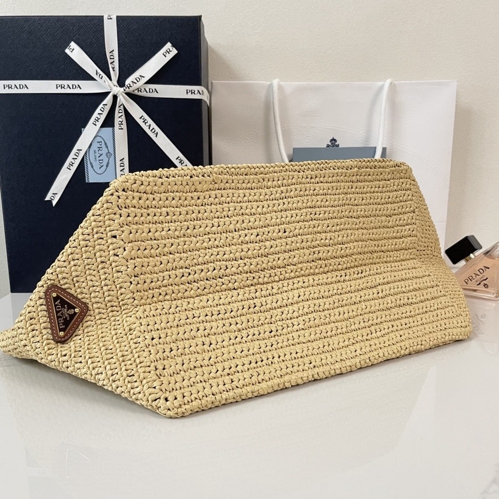 Pra*a Large crochet tote bag with leather details(HIGH-END GRADE)