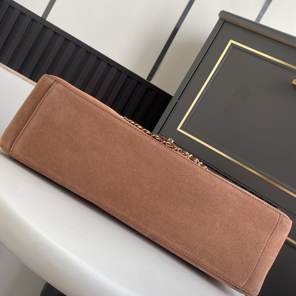 Classic Maxi Flapbag(TAX-FREE GRADE)