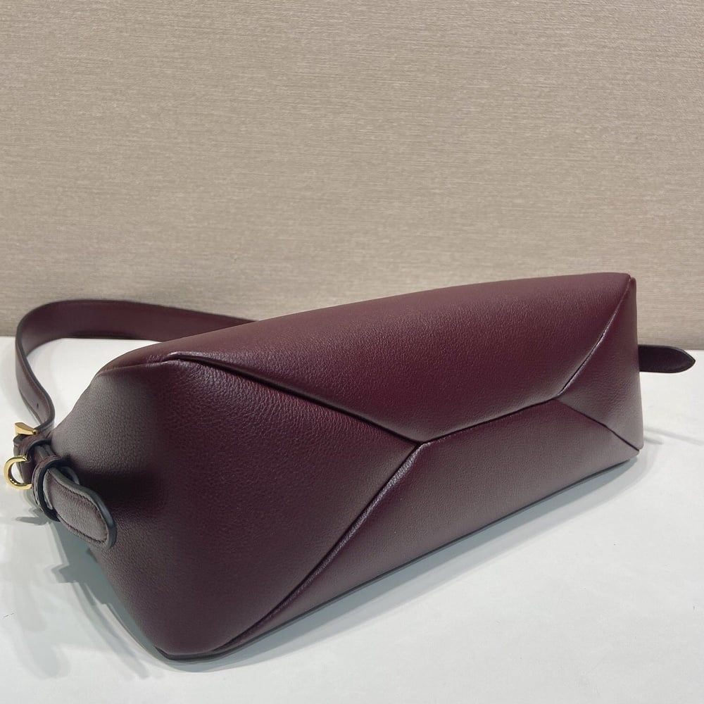 Pra*a Aimee medium leather shoulder bag(HIGH-END GRADE)