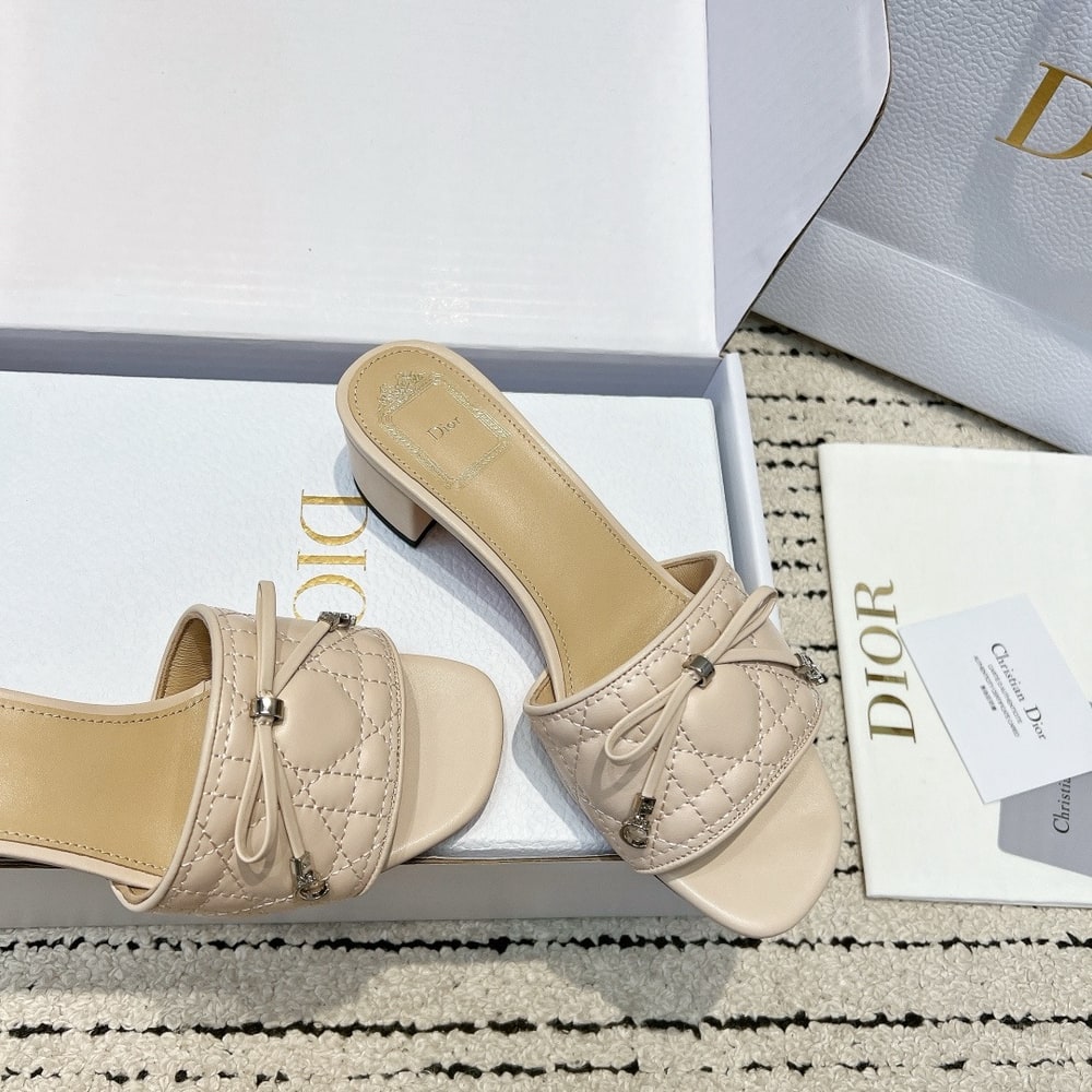 D10r Cannage Heeled Slide (EU SIZE 35-42)