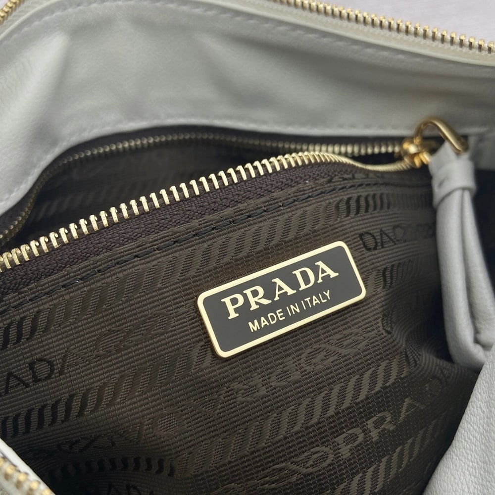 Pra*a Small leather bag(HIGH-END GRADE)