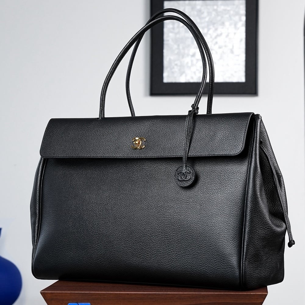 Ch**el Large Shopping Bag(TAX-FREE GRADE)
