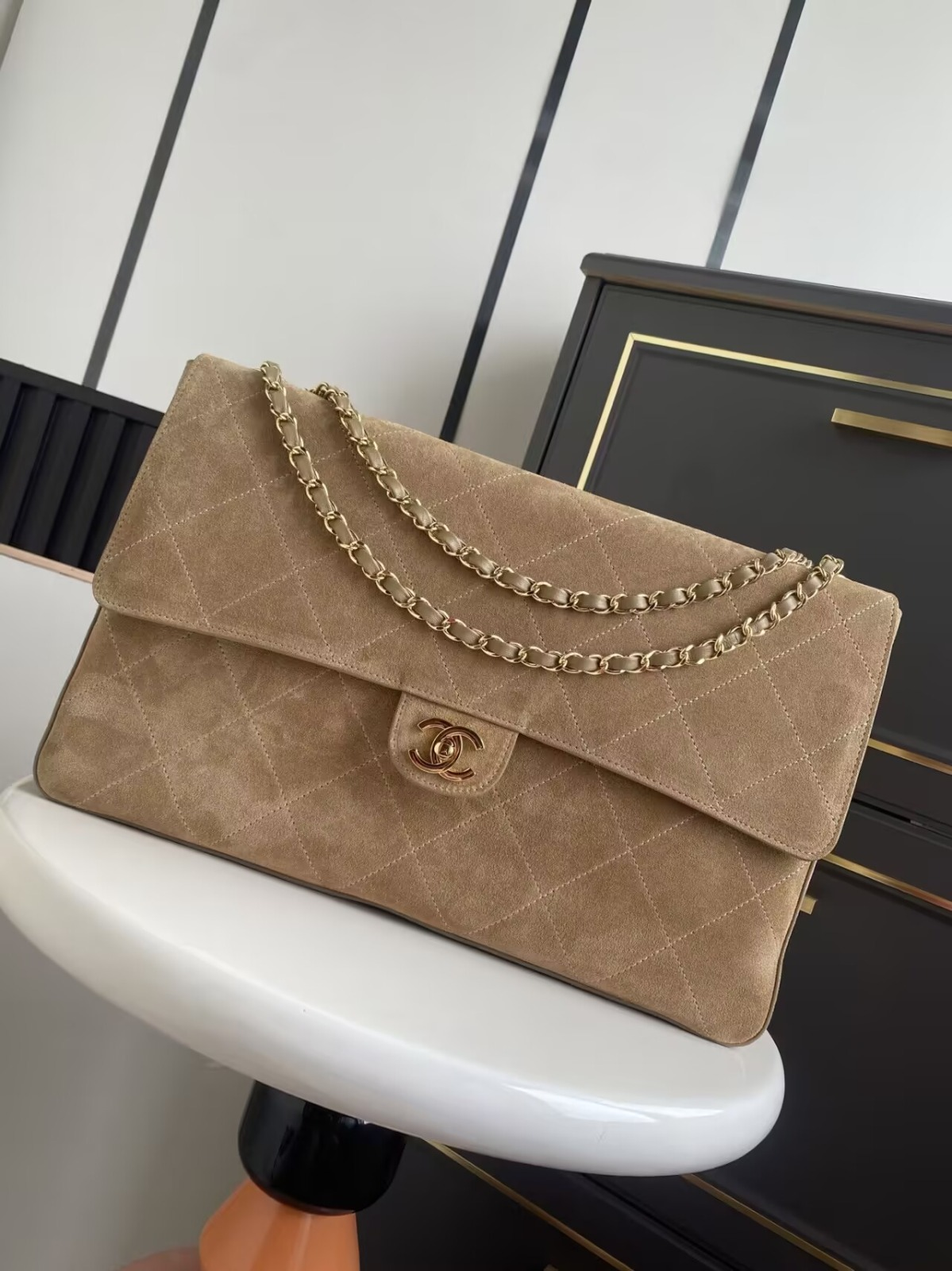 CH**EL SUEDE CALFSKIN SOUPLISSIMO MAXI FLAP DARK BEIGE (38*25*11cm)