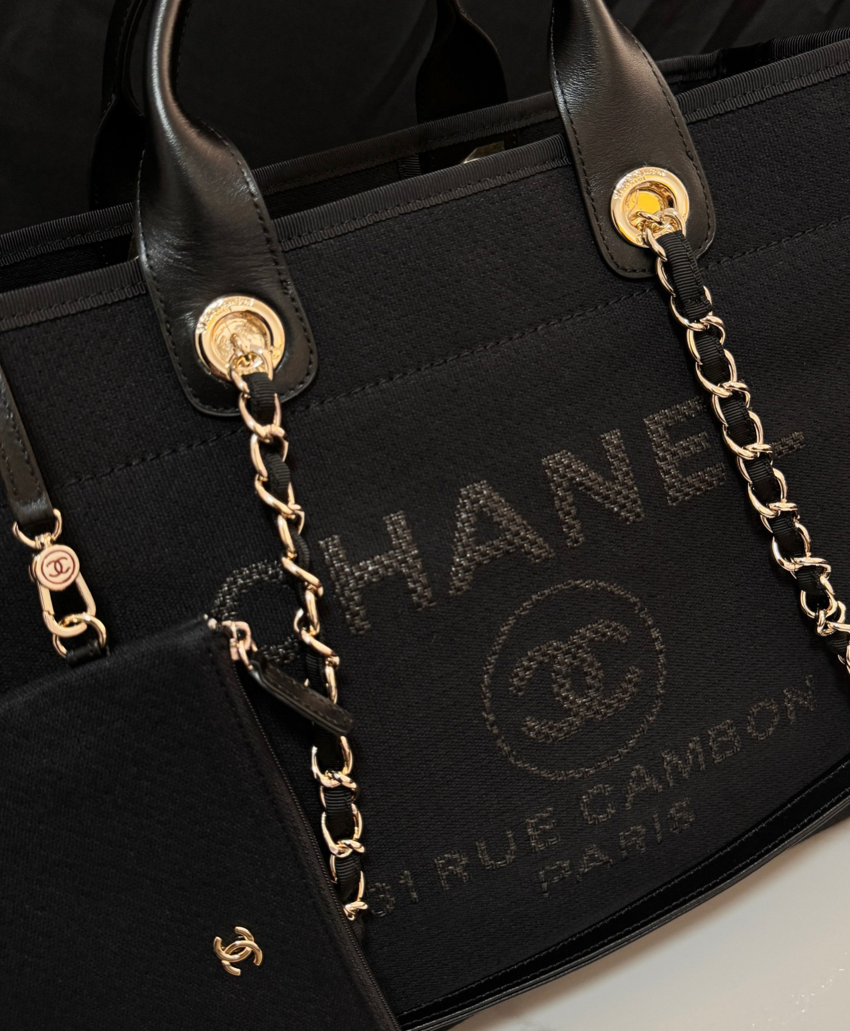 Ch**el Shopping Bag 30x39x22cm