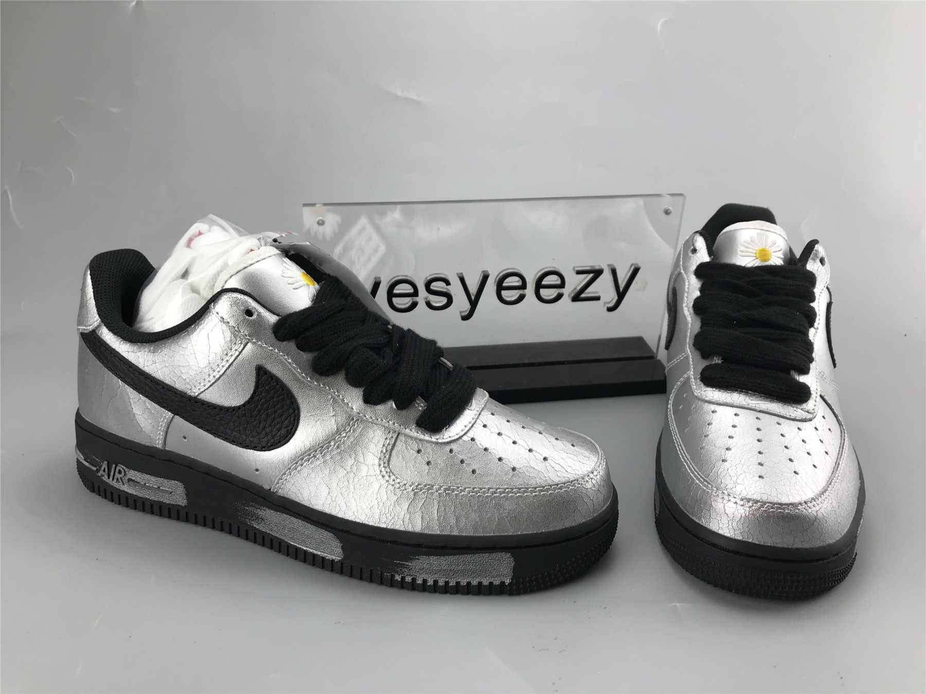 UA NIKE AIR FORCE 1 