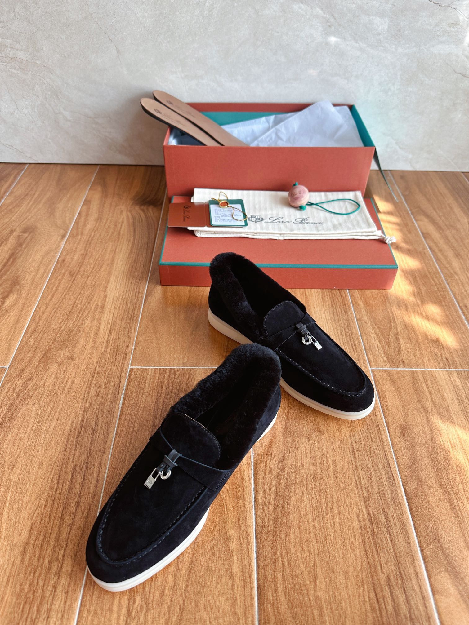UA L0r0 P1ana Summer Charms Walk Loafers