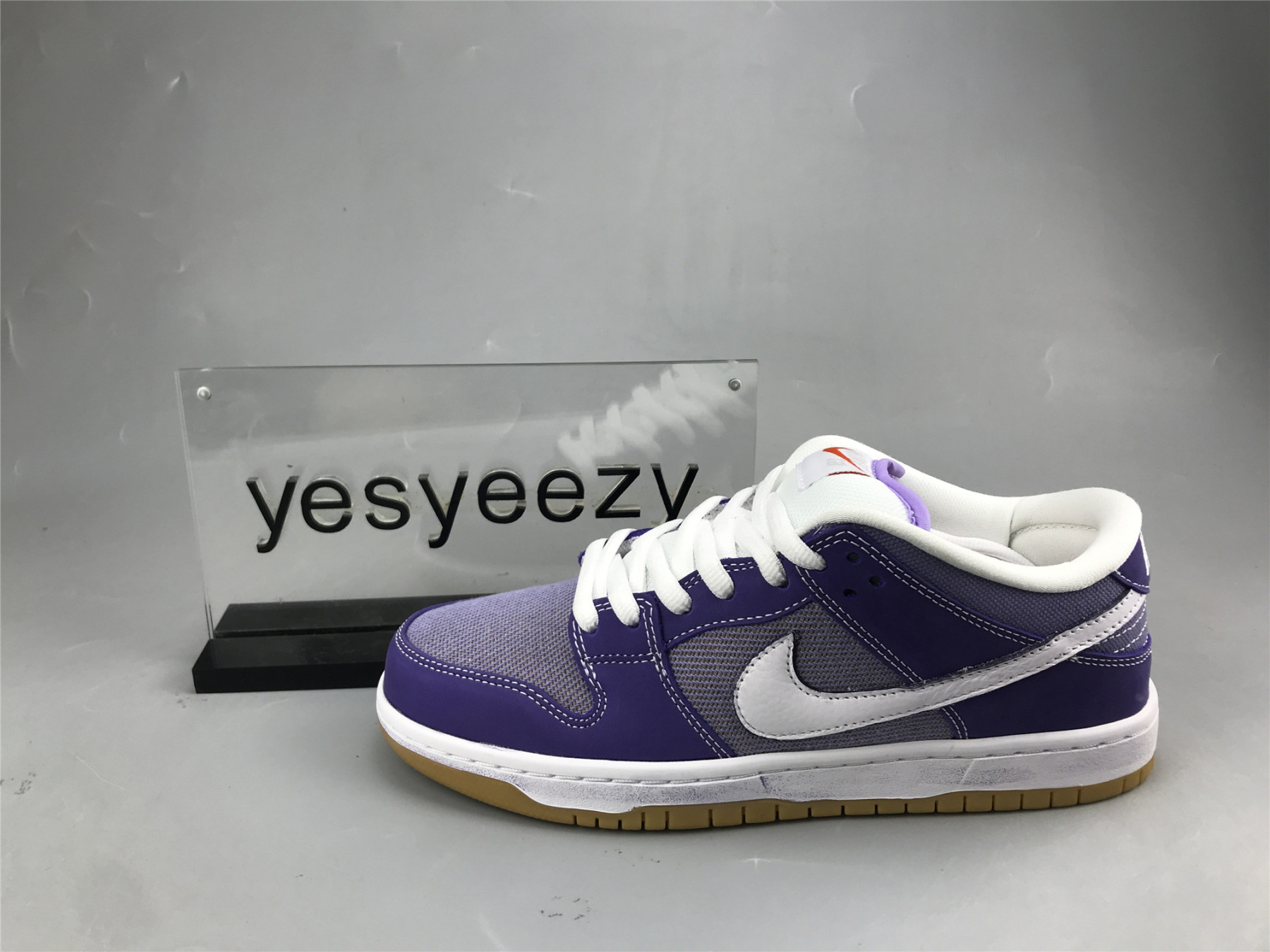 UA DUNK LOW SB