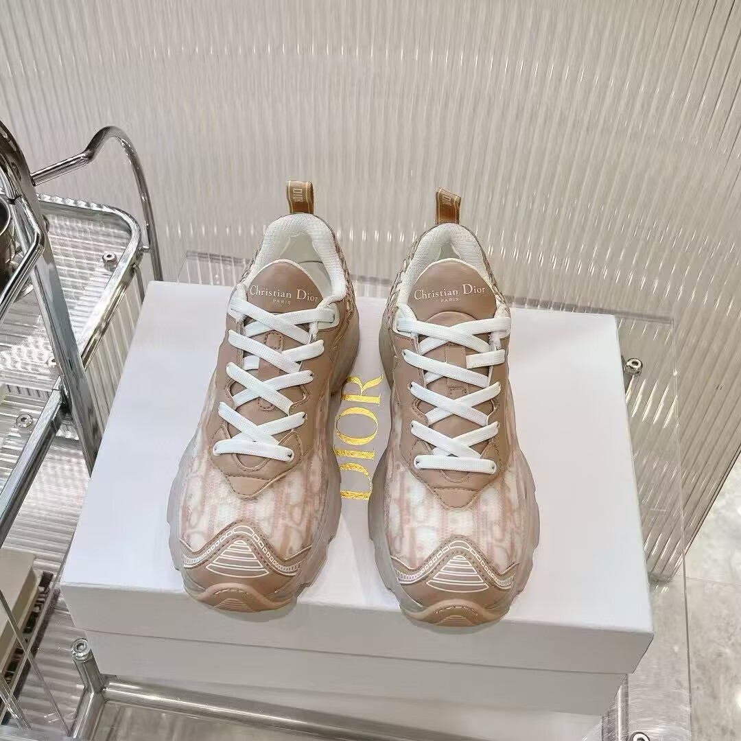 UA D10r Vibe Sneaker