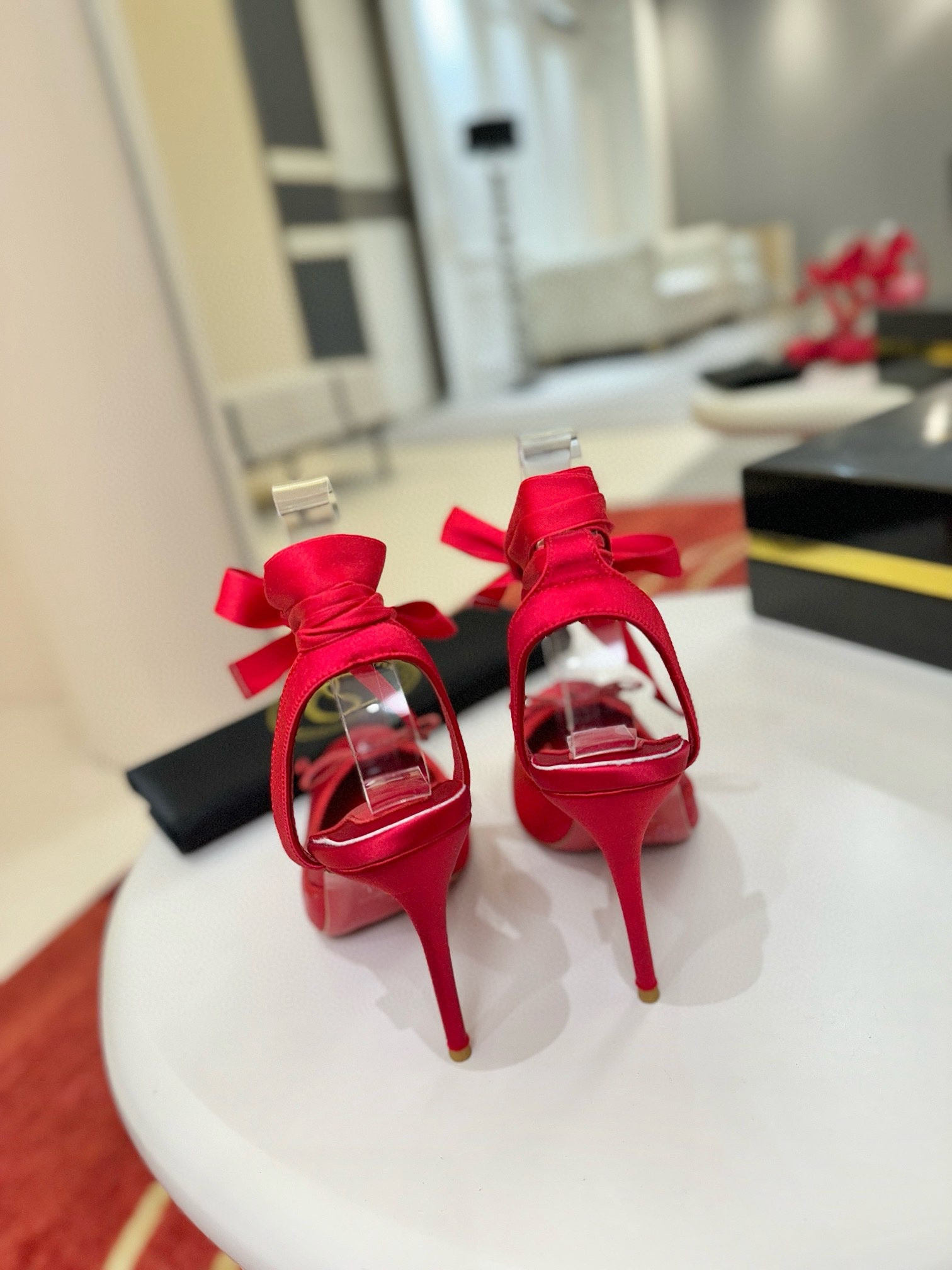 ua Chr1st1an louboutin shoes