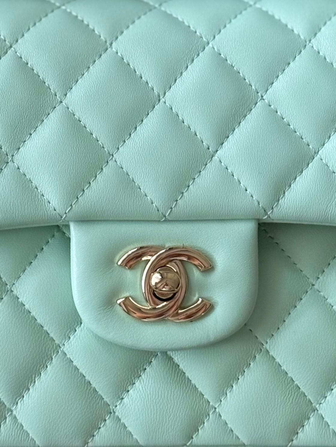 Ch**el Small Classic Bag 23x6.5x14cm