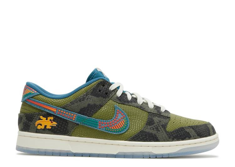 UA NIKE DUNK LOW 'SIEMPRE FAMILIA'