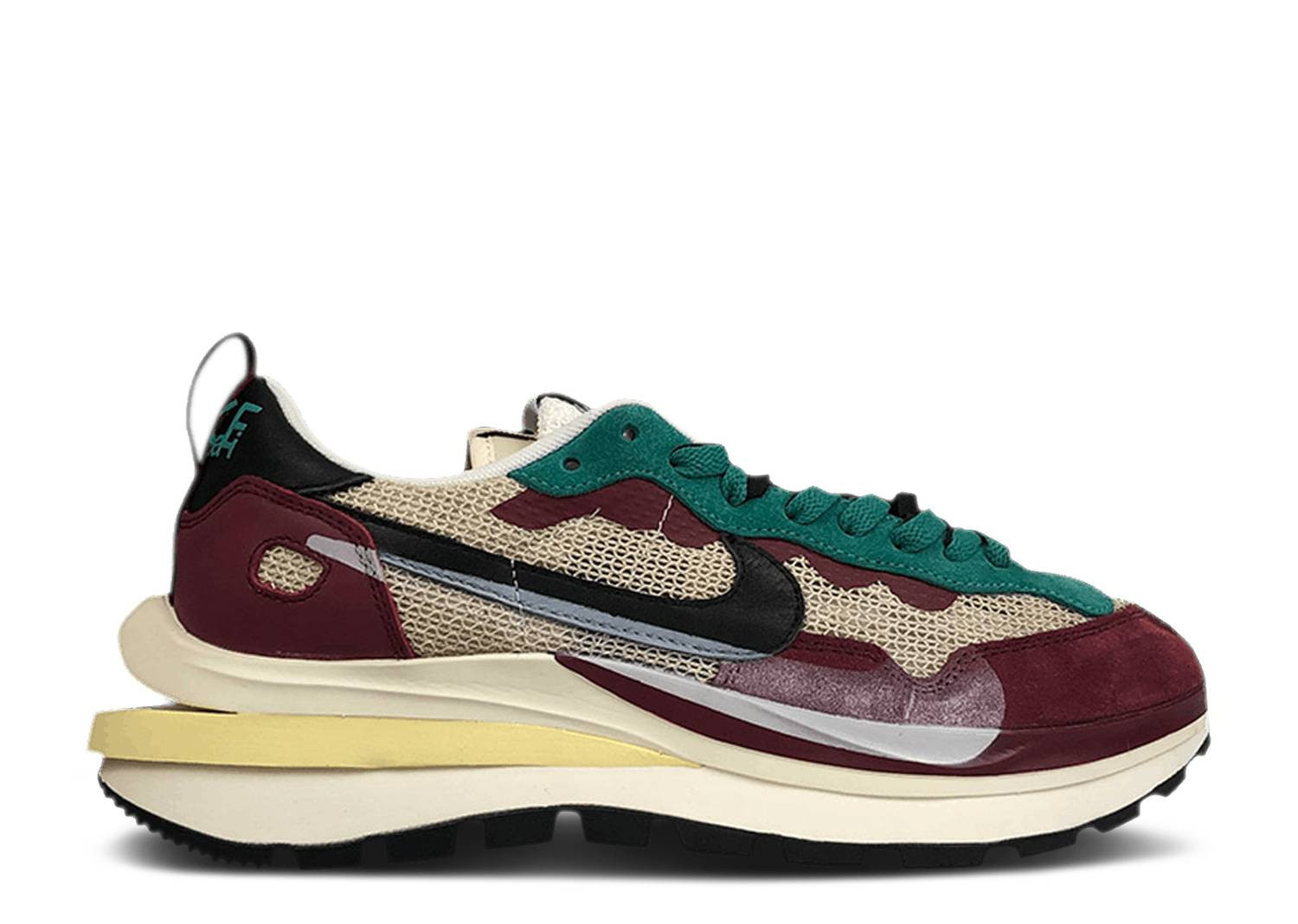 UA NIKE SACAI X VAPORWAFFLE SP 'VILLAIN RED'