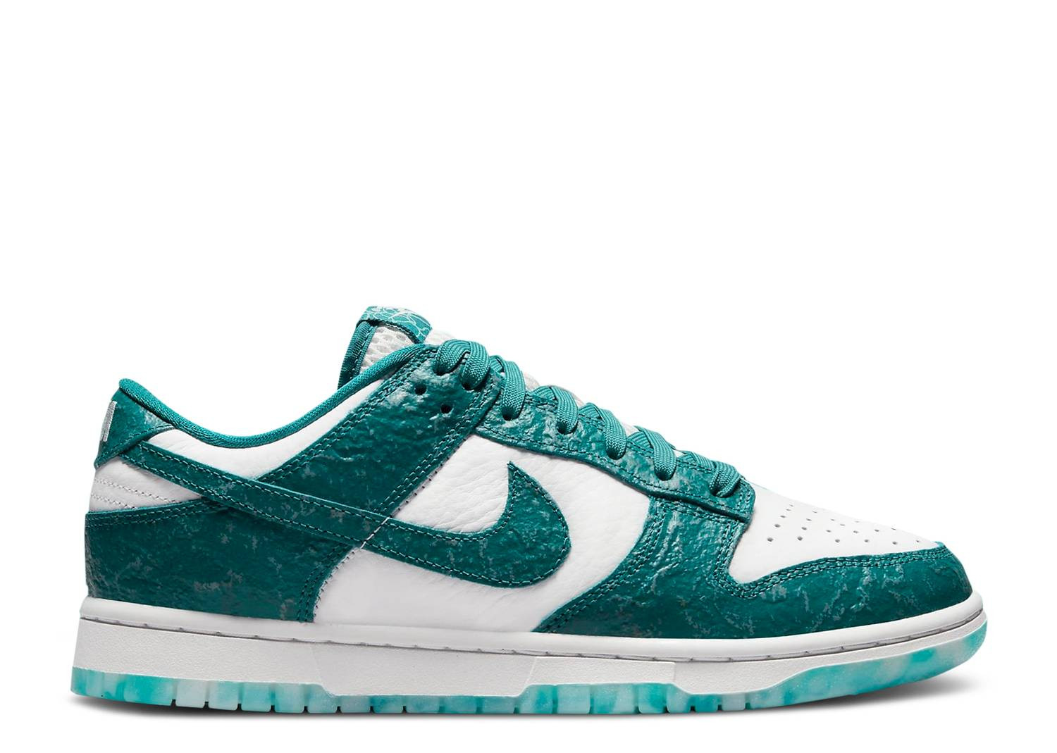 UA NIKE WMNS DUNK LOW 'OCEAN'