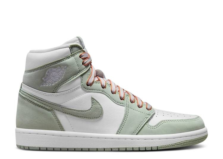 UA WMNS AIR JORDAN 1 RETRO HIGH OG 'SEAFOAM'