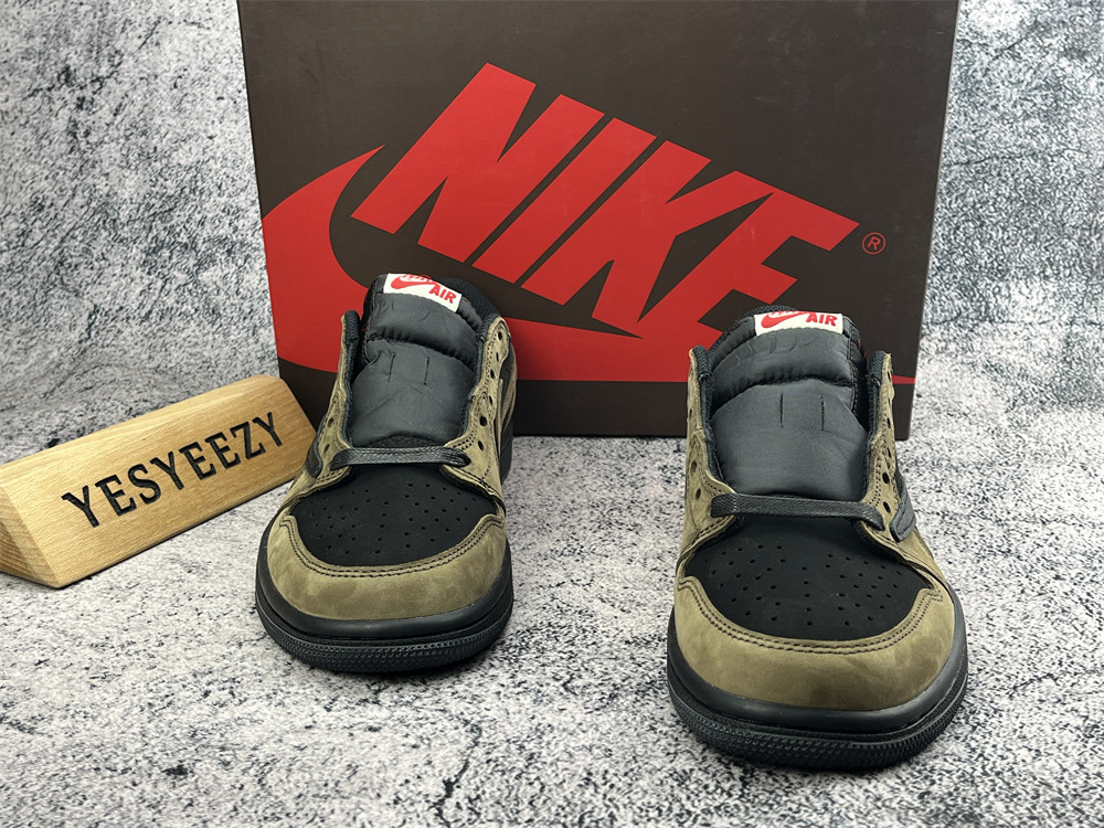 UA Travis Scott x Air Jordan 1 Low OG