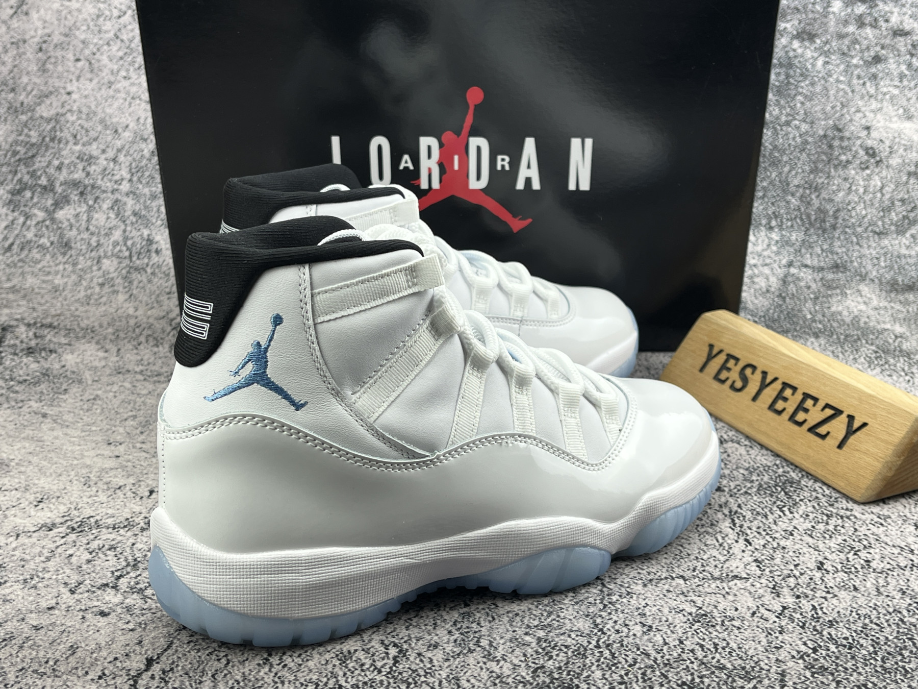 UA Jordan 11 Retro