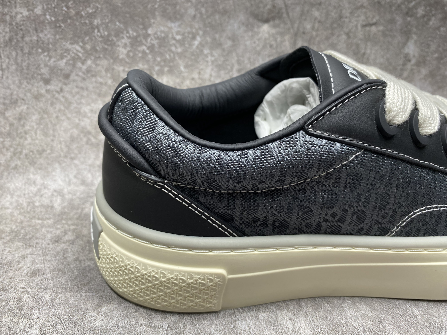 UA D10r B33 Sneaker