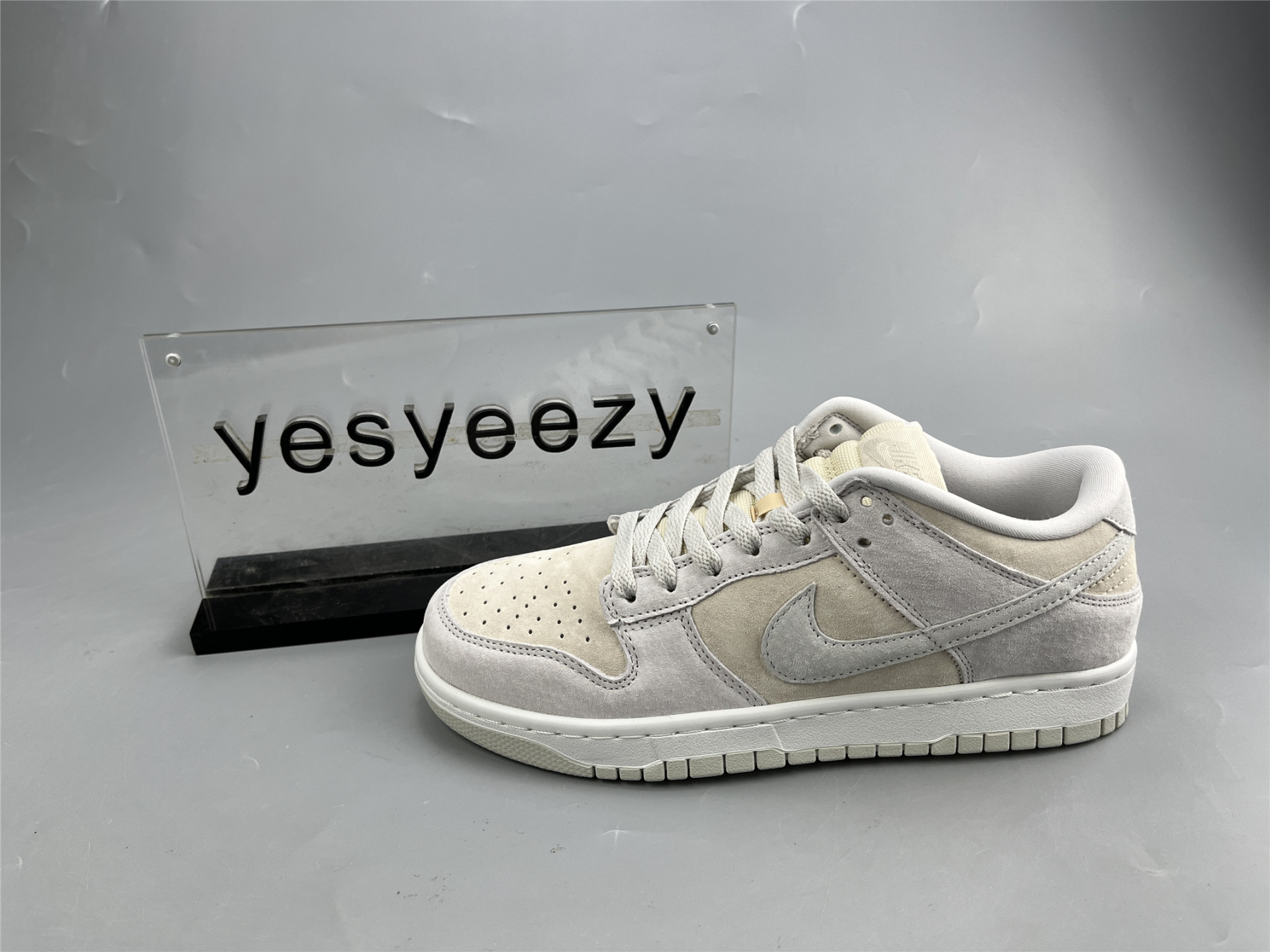 ua nike dunk low preM1vm