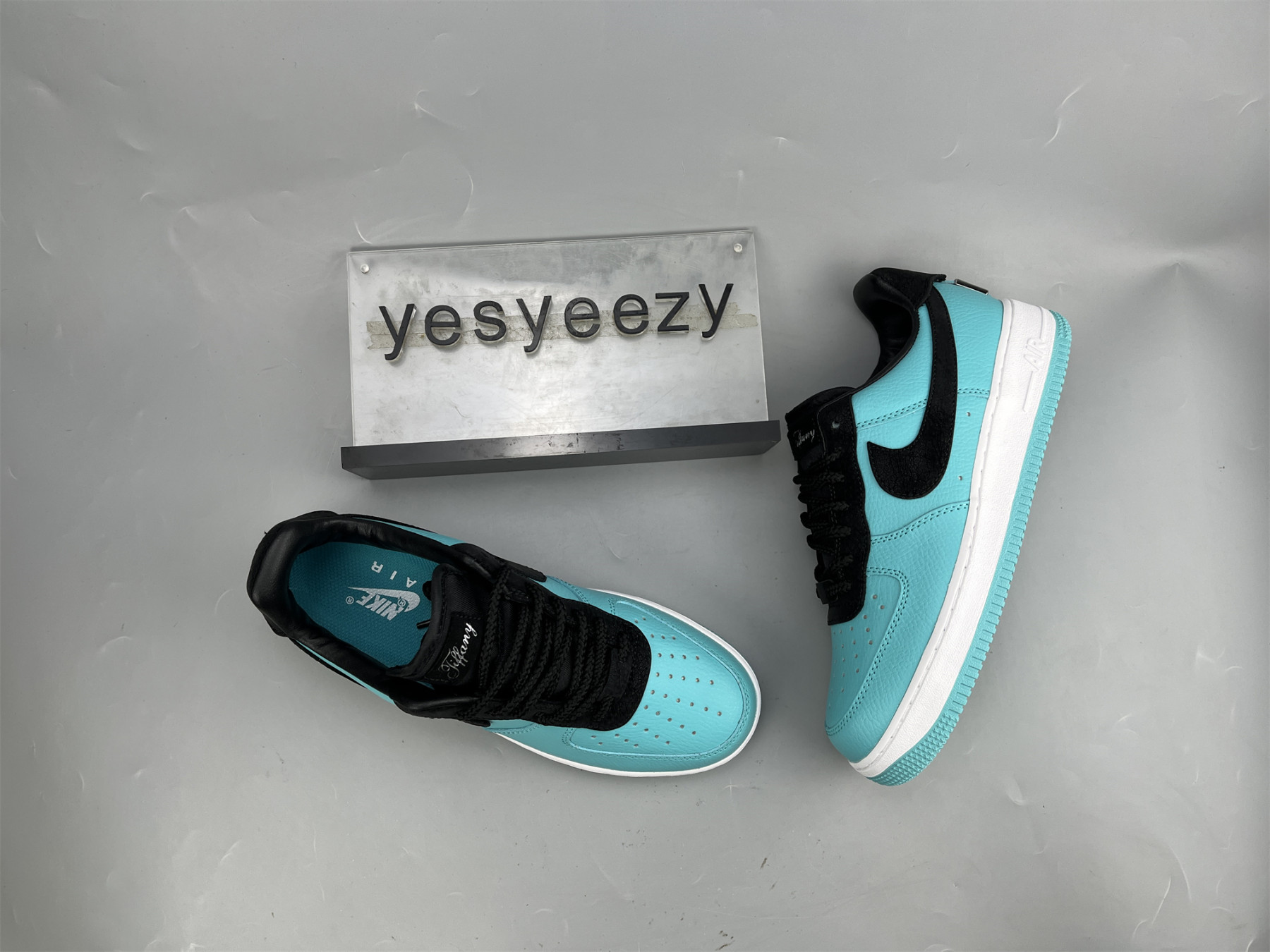 ua nike air force 1 low T*f*ny & co. x 1837