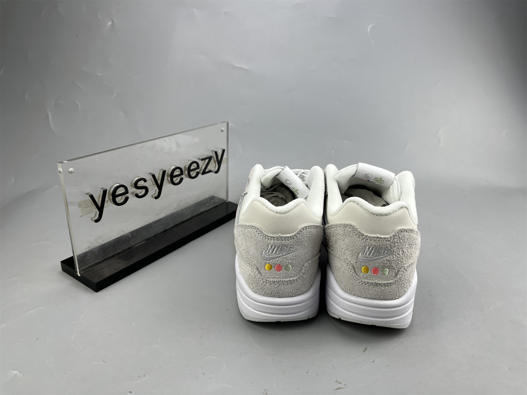 ua nike wmns air max 1 preM1vm 