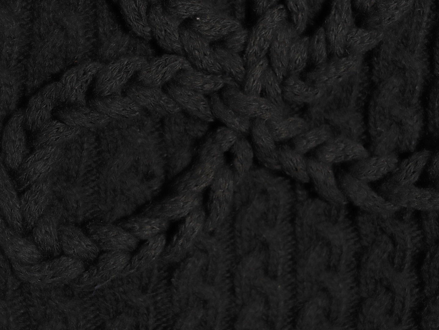 L0ew* Anagram Sweaters Vest