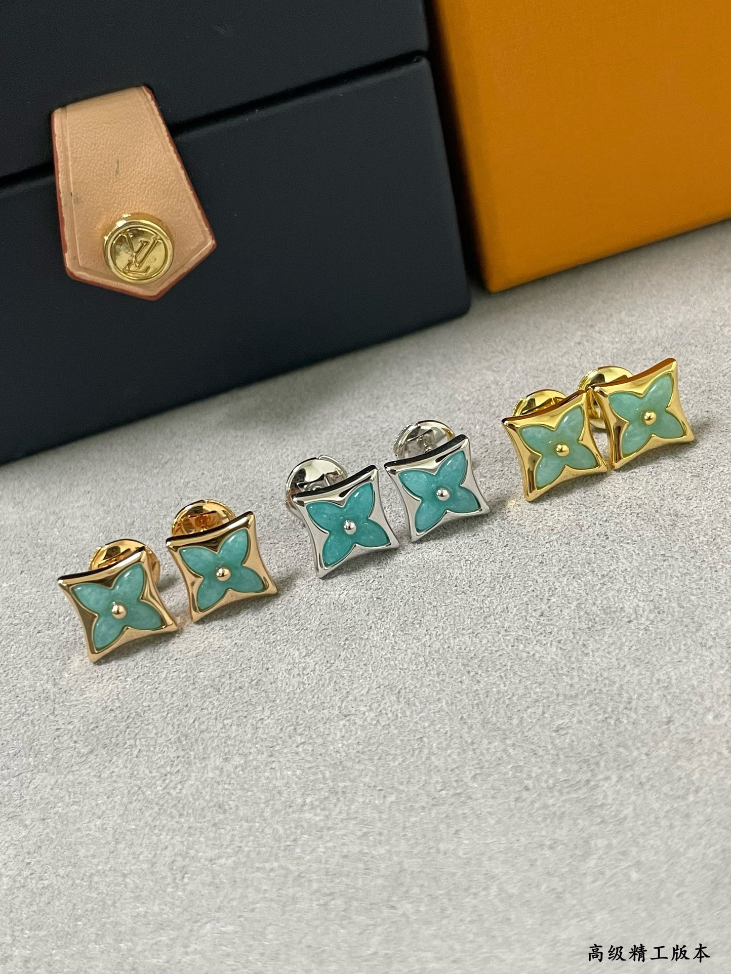 L0vis Vvtt0n Amazonite Square Earrings