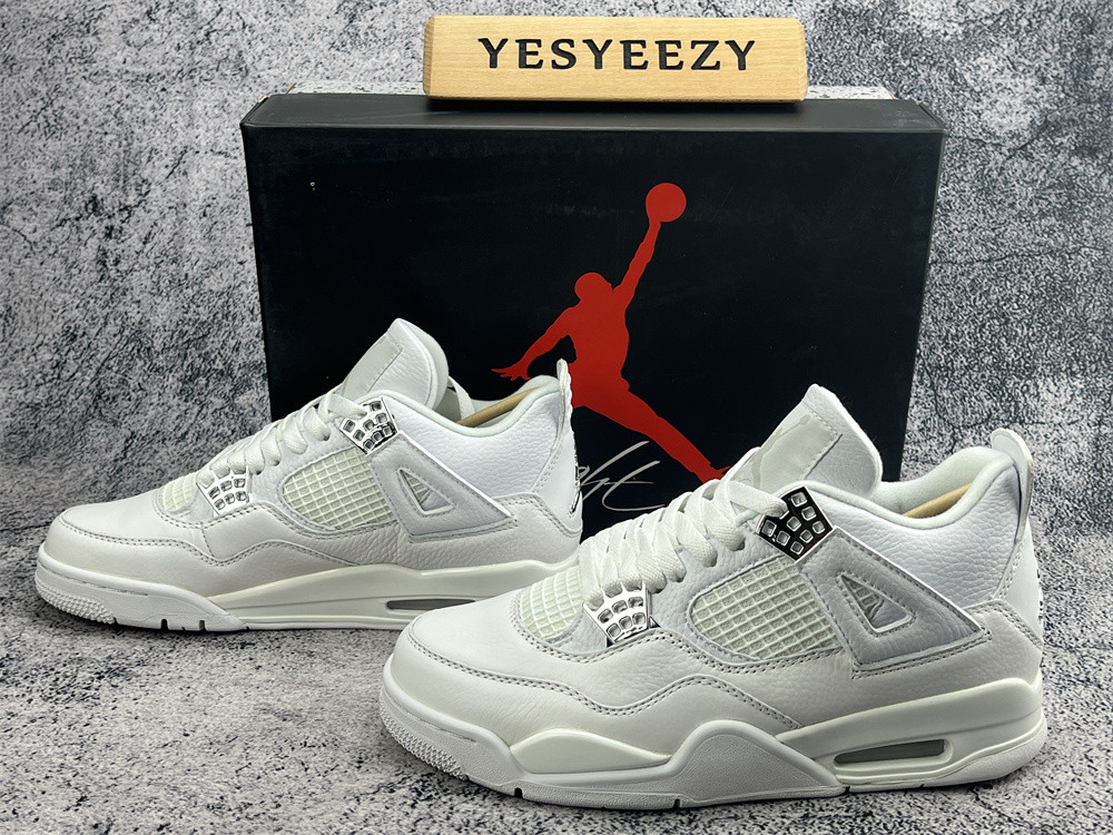 UA AIR JORDAN 4 RETRO "PURE MONEY"