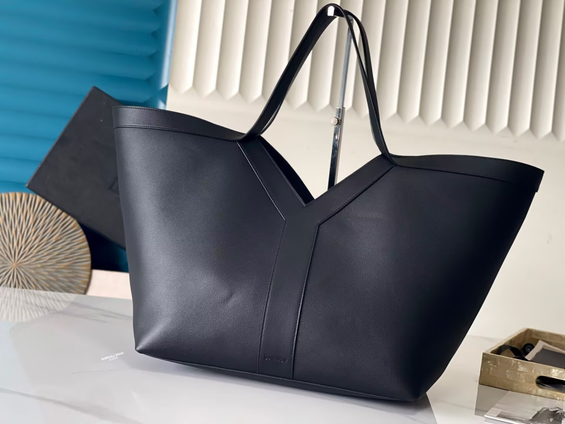 Y51 WHY TOTE 38 50x33x16cm