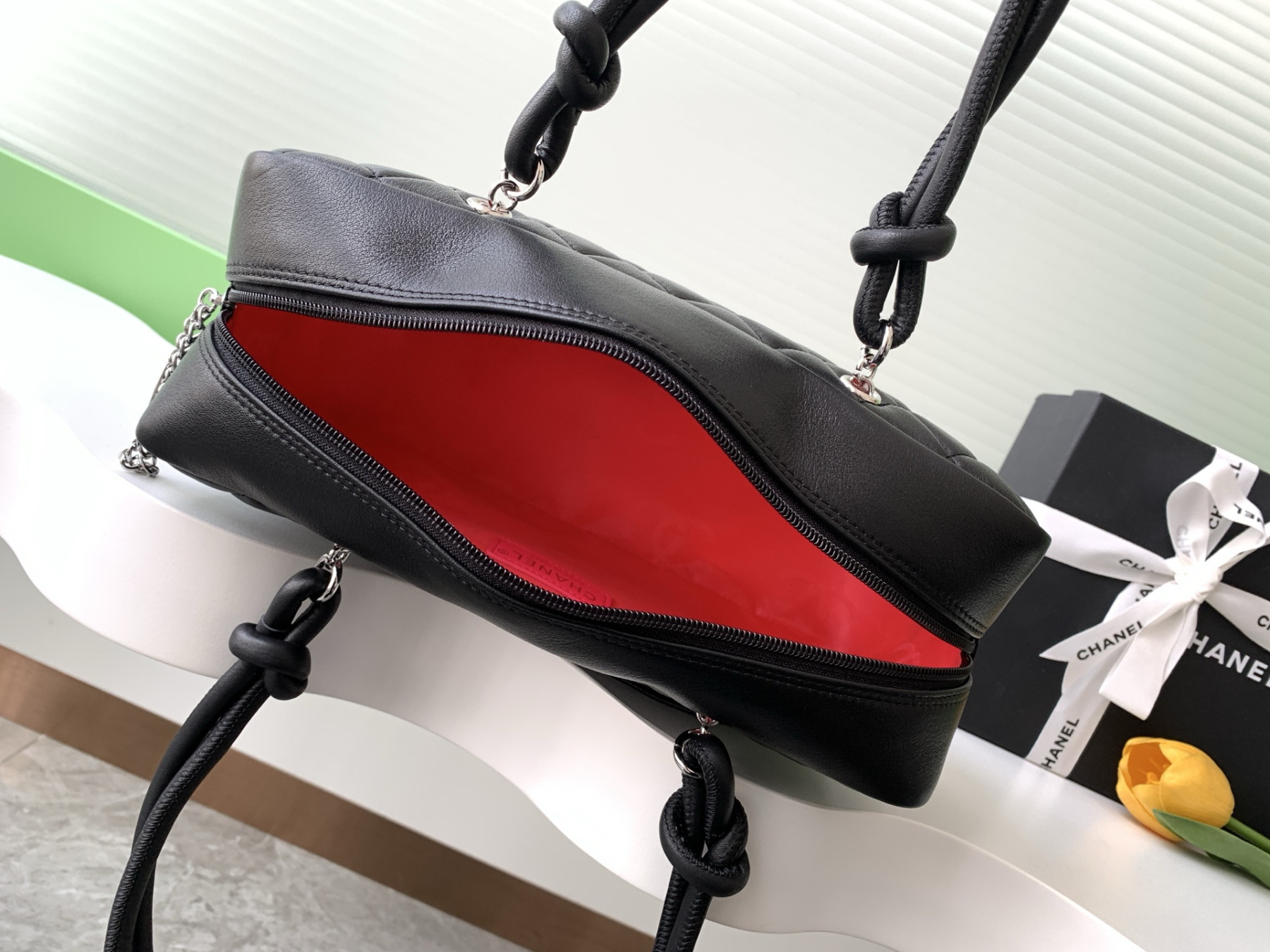 Ch**el cambon tote bag 15x27x10cm