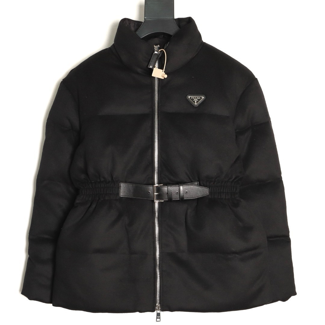 Pra*a Women's Puffer jacket