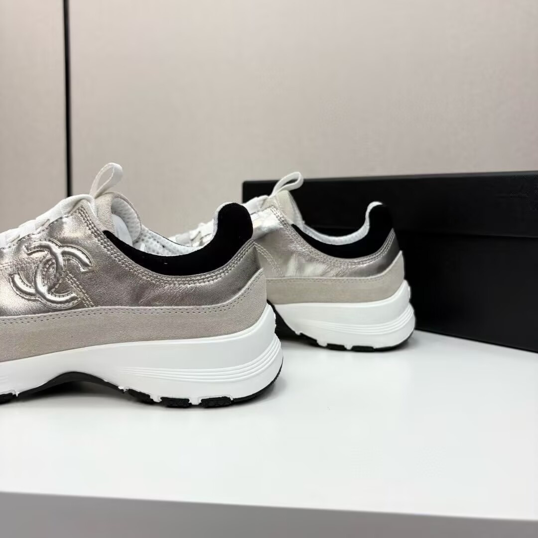 UA Ch**el Sneaker