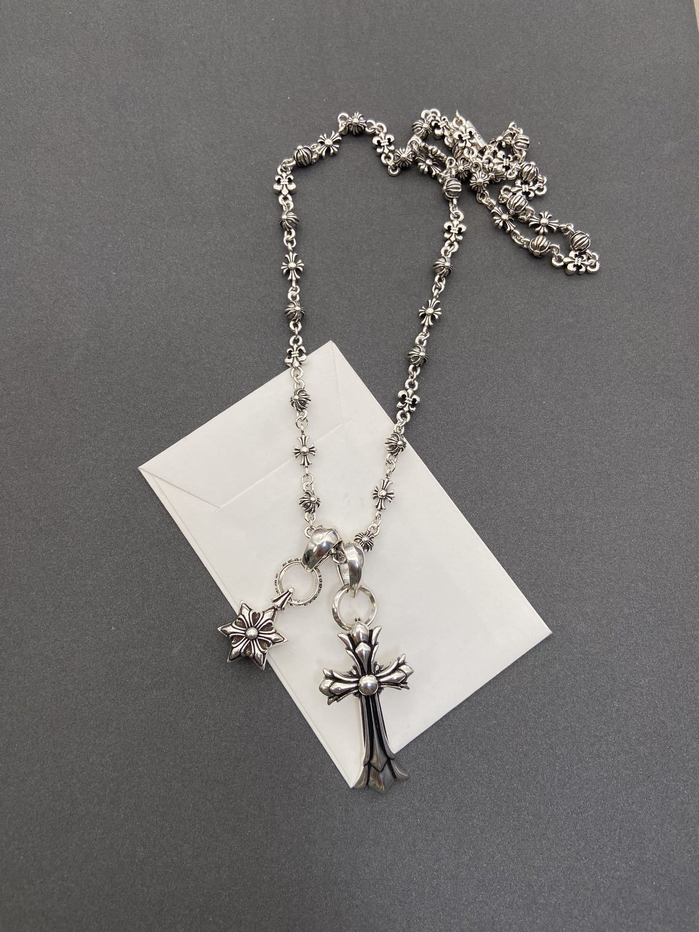 ch*0me he**ts cross and star of Dau1d necklace