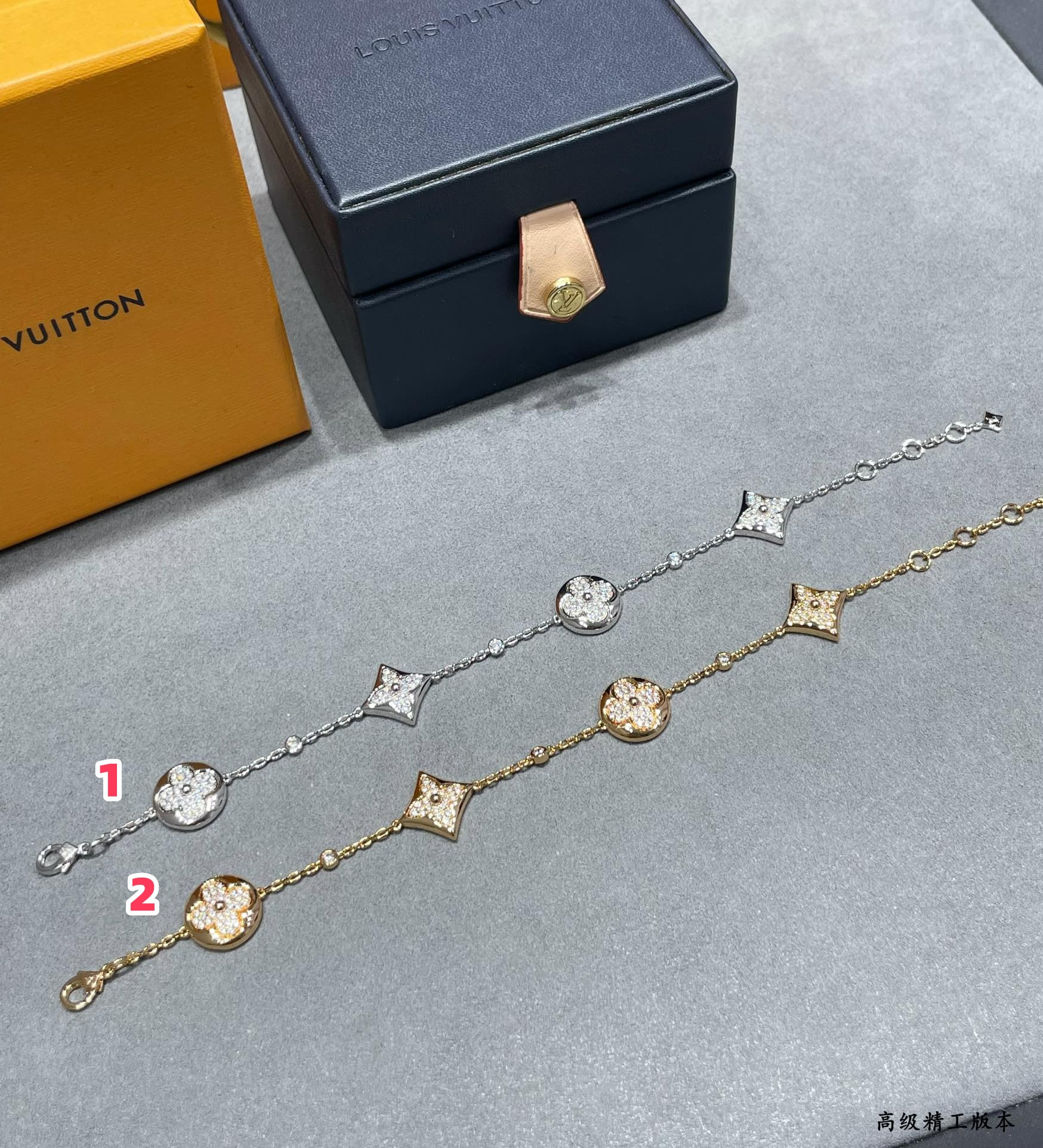 L0vis Vvtt0n Large Four-Flower Full D1am0nd Bracelet