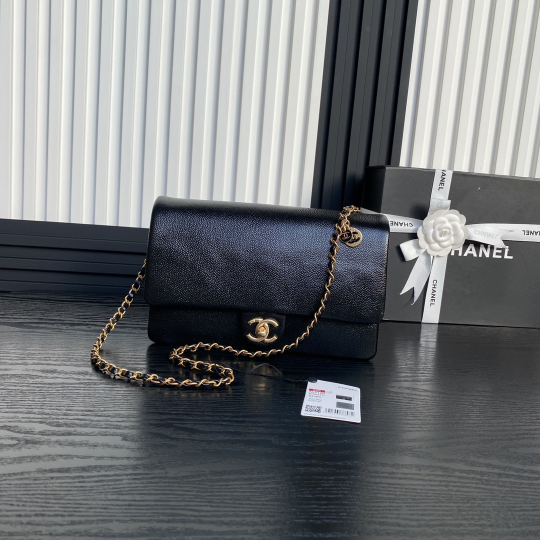 Ch**el SMALL FLAP BAG 17×26×8cm