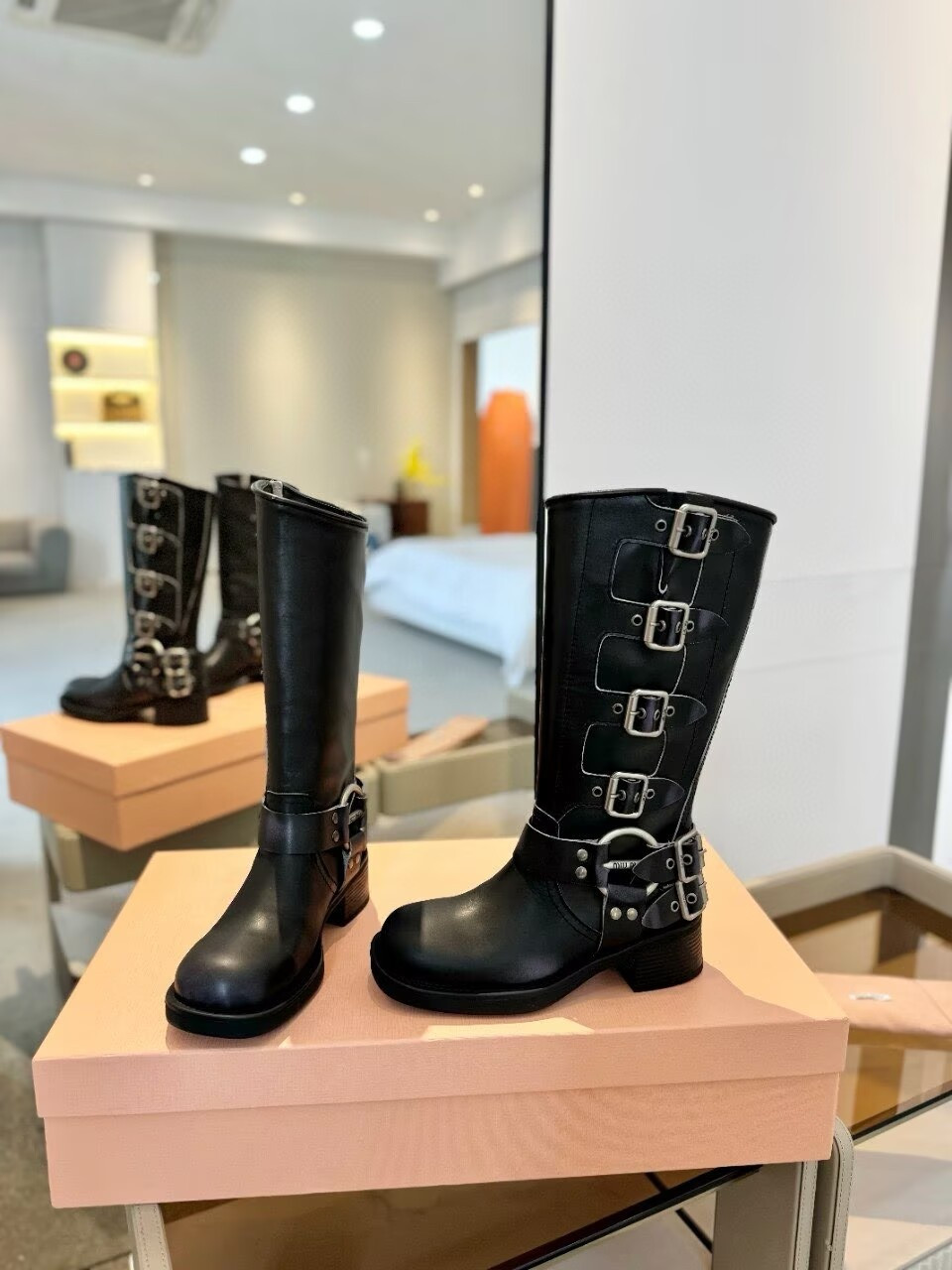 ua M1v M1v leather boots