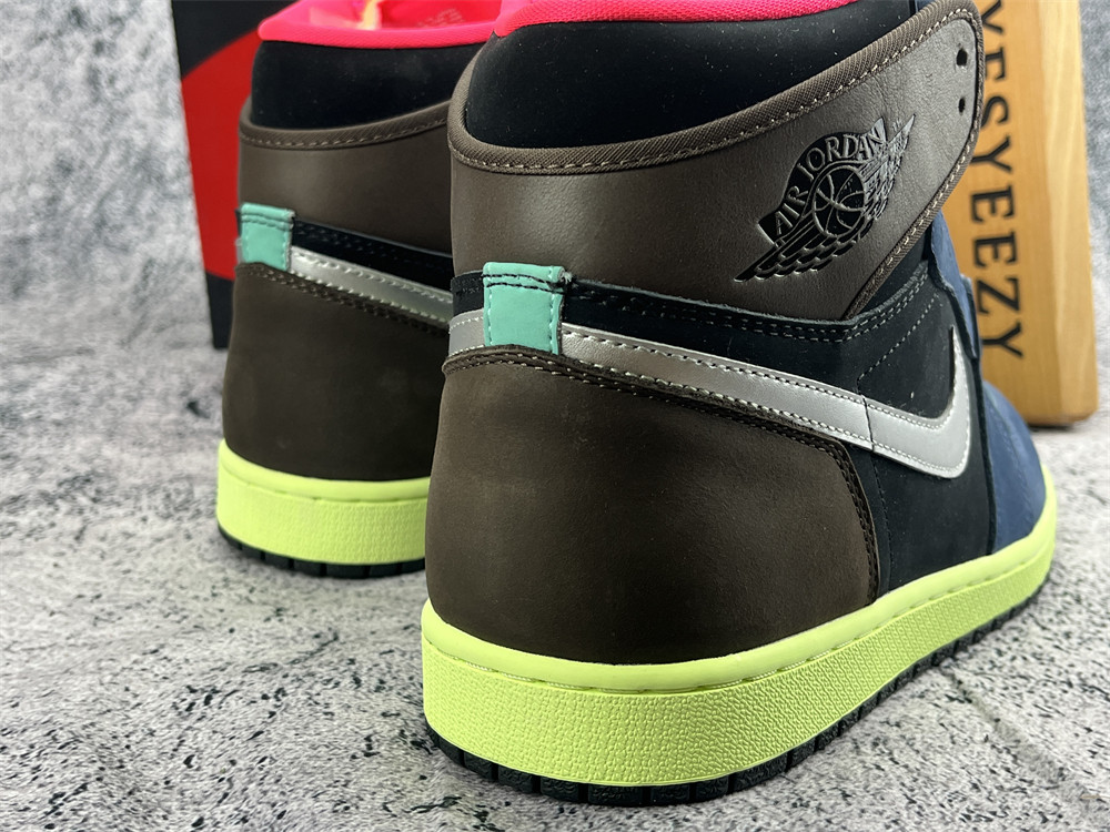 UA AIR JORDAN 1 RETRO HIGH 