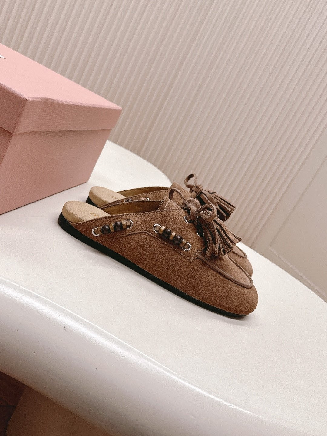 ua M1v M1v tassel mules