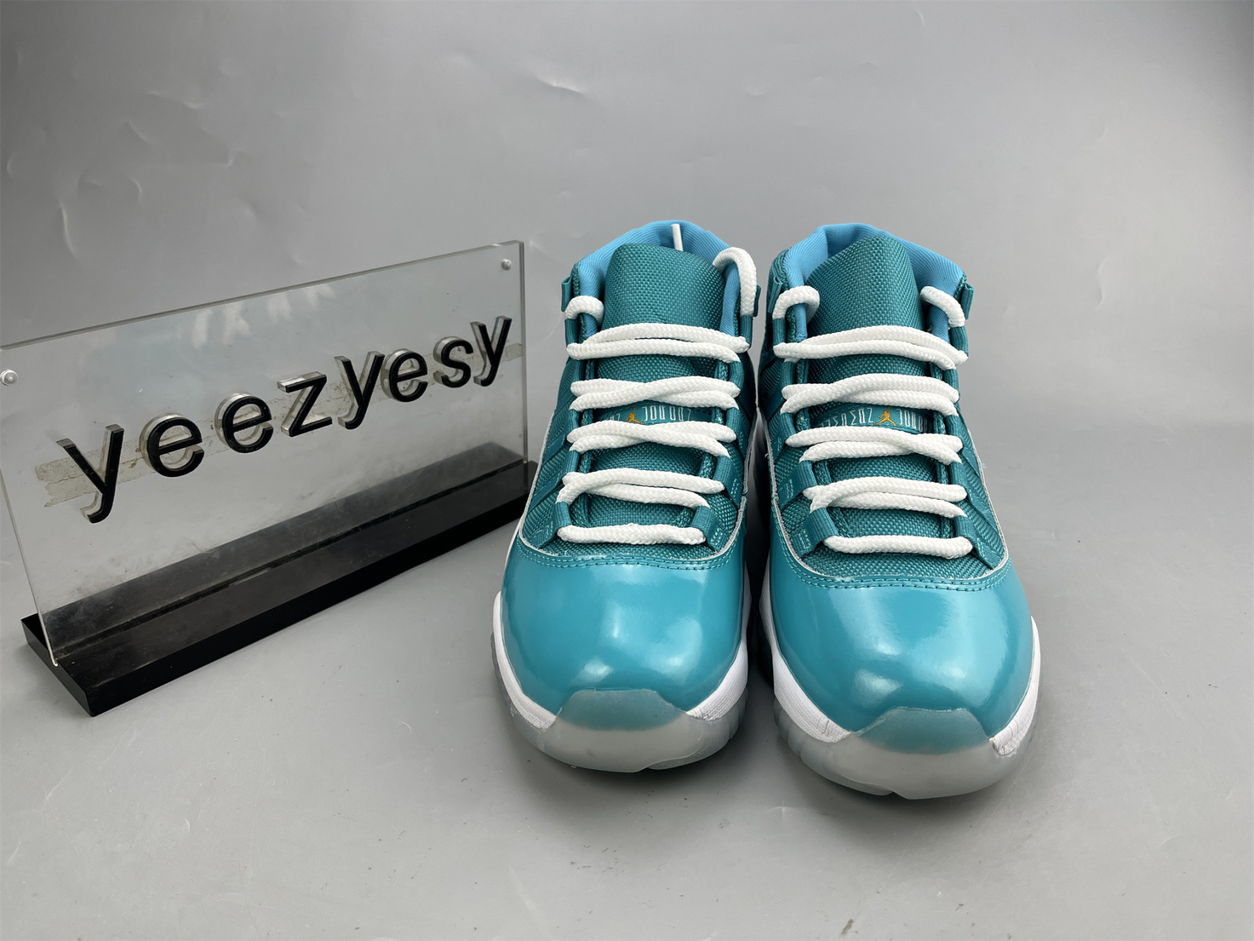 UA AIR JORDAN 11 RETRO SOUTH COAST