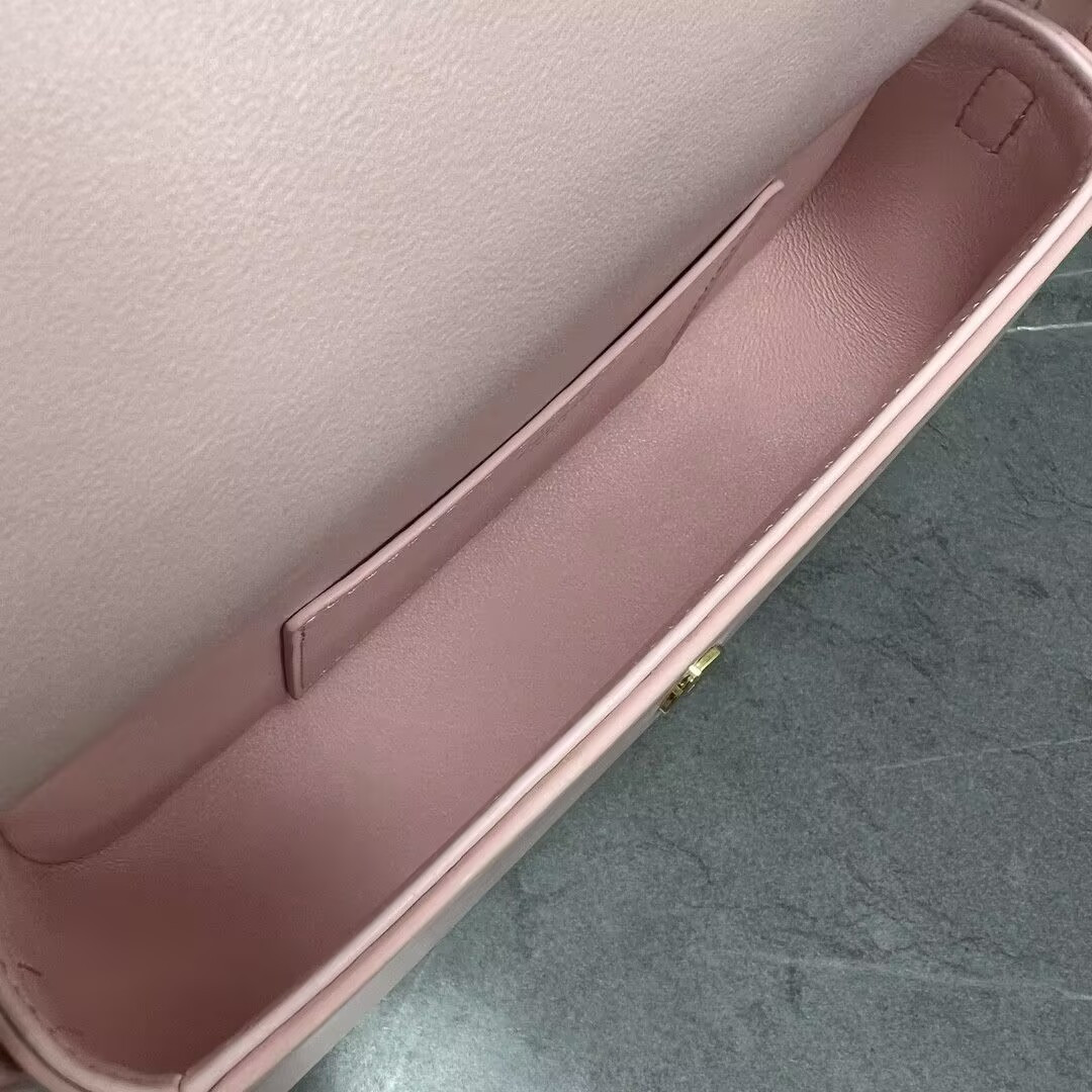 Ce1i*e Tabou Clutch 18 x 8 x 5CM