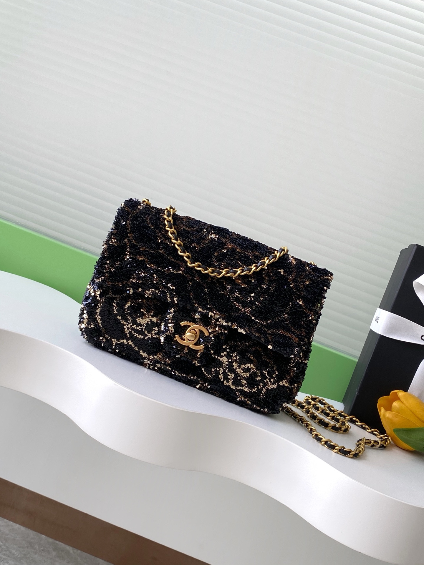 Ch**el Flap Bag 14x21x8cm
