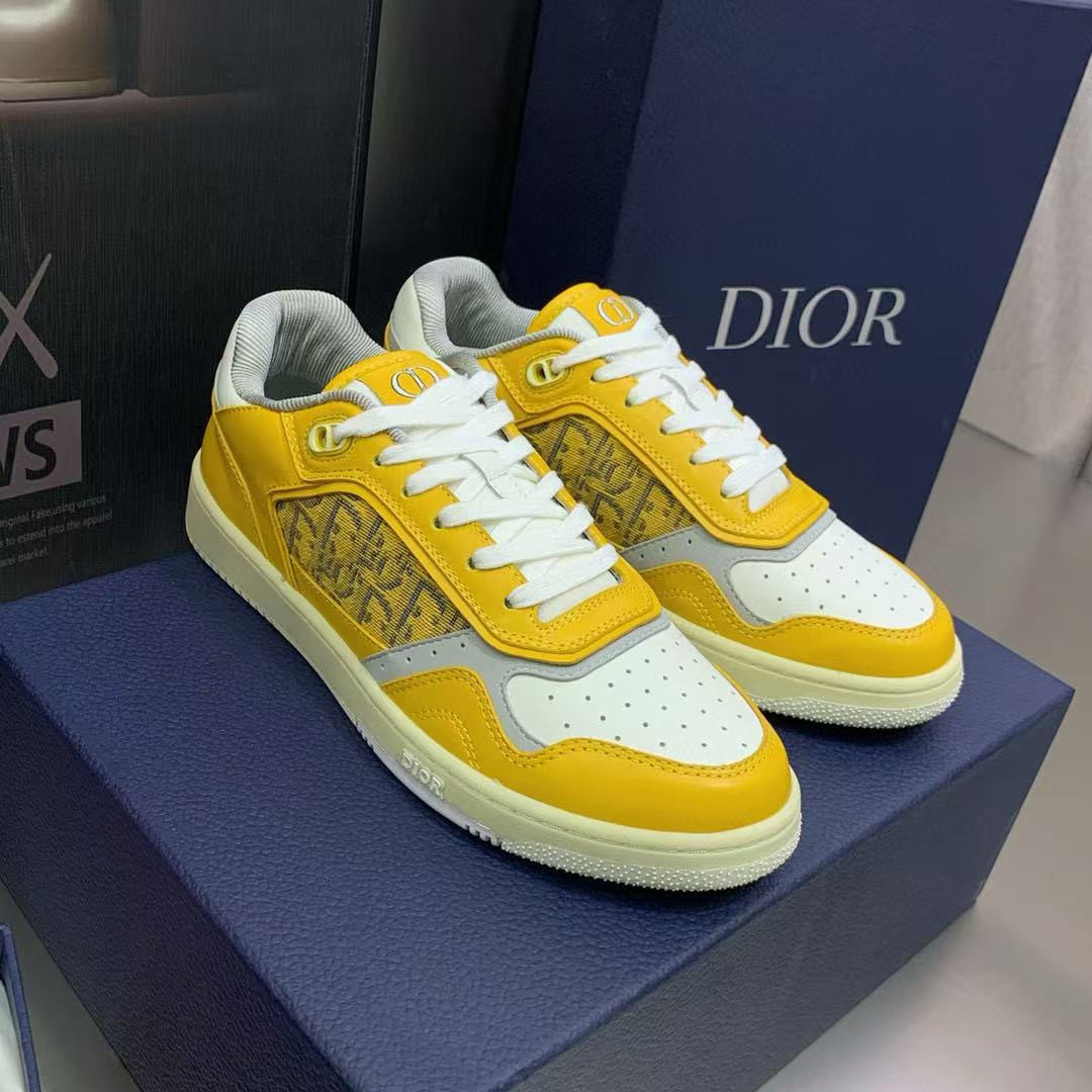 UA D10r B27 Sneaker