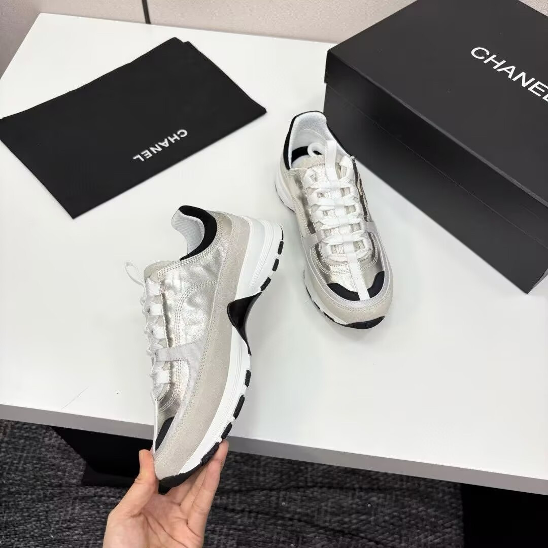UA Ch**el Sneaker