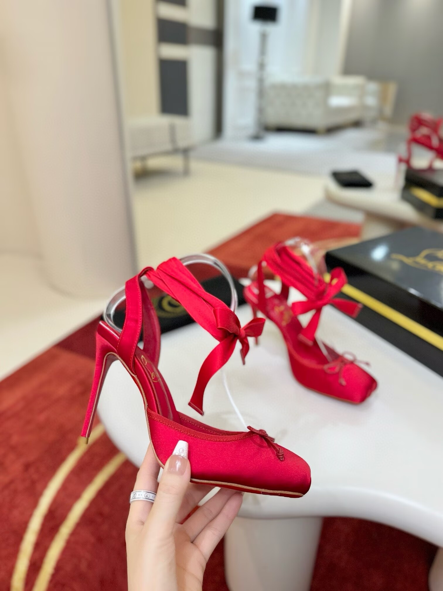ua Chr1st1an louboutin shoes
