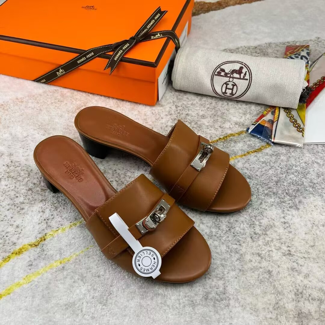 UA H**me5 Gigi 50 sandal