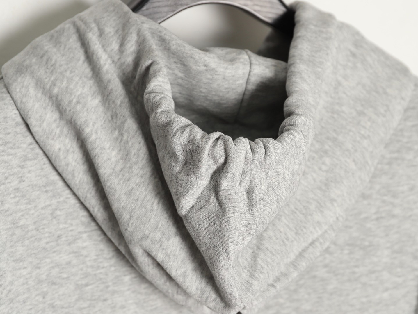 Ce1i*e Hoodies Suit