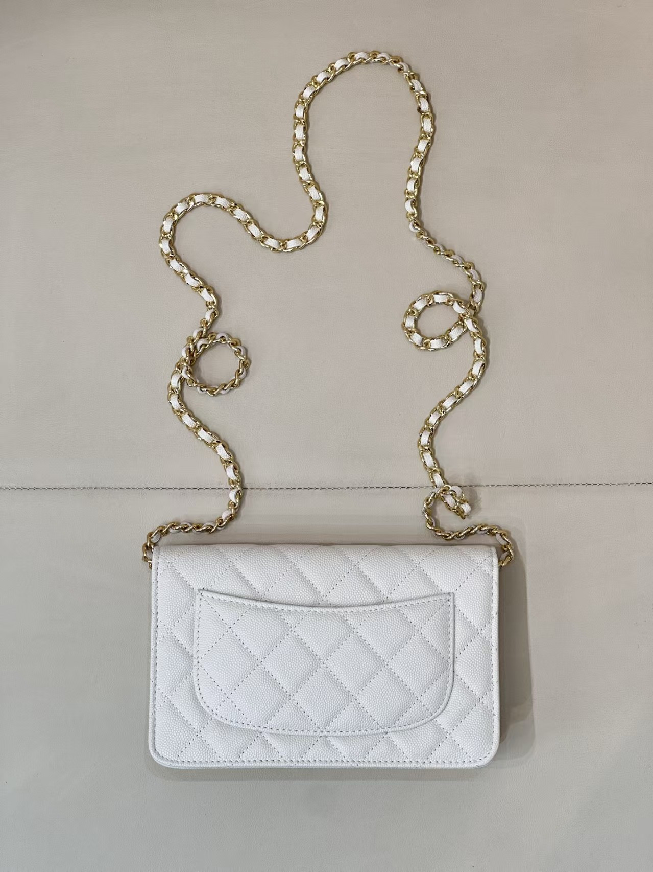 Ch**el WOC CLASSIC WALLET ON CHAIN 13x19cm