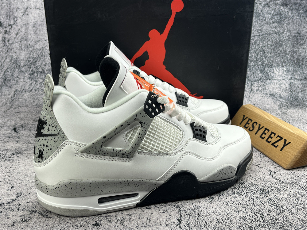 UA AIR JORDAN 4 RETRO OG