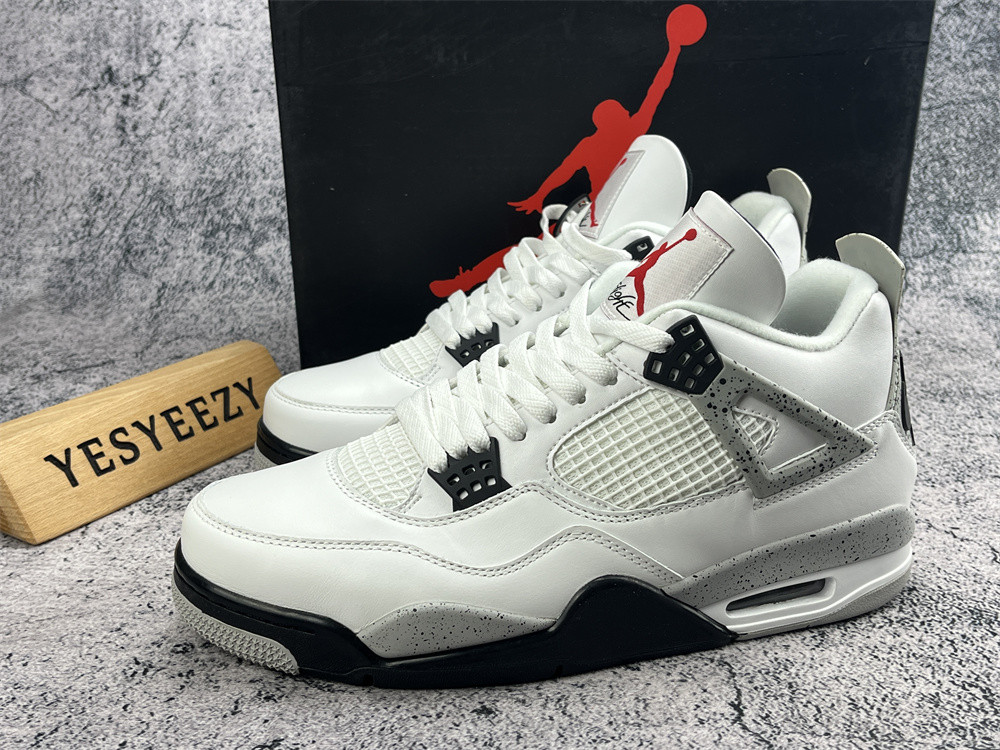 UA AIR JORDAN 4 RETRO OG
