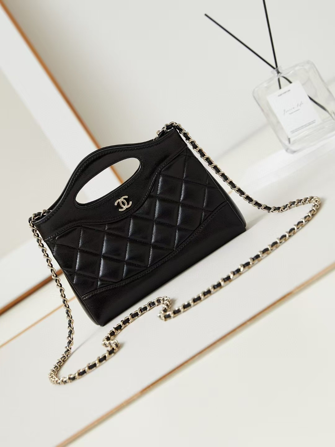Ch**el 31 Nano Chain Bag Lambskin Gold Tone Metal Black AS3656 17.5x20.5x4cm